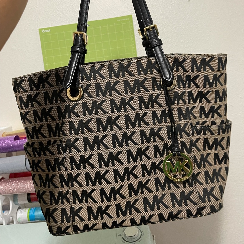 MK OVER SHOULDER PURSE